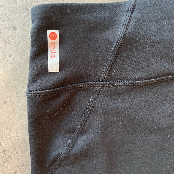 Zella leggings. Black with white trim. Size L. - Picture 2 of 6